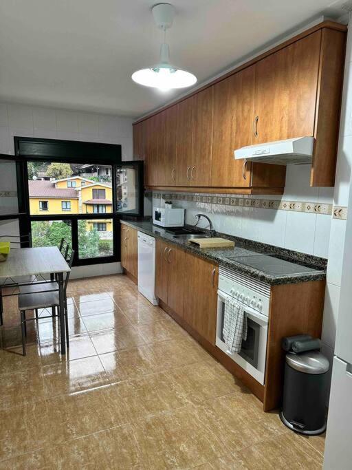 Apartamento Con Vistas A La Montana Infiesto Buitenkant foto